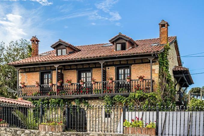 La Posada De Langre ラングレ エクステリア 写真