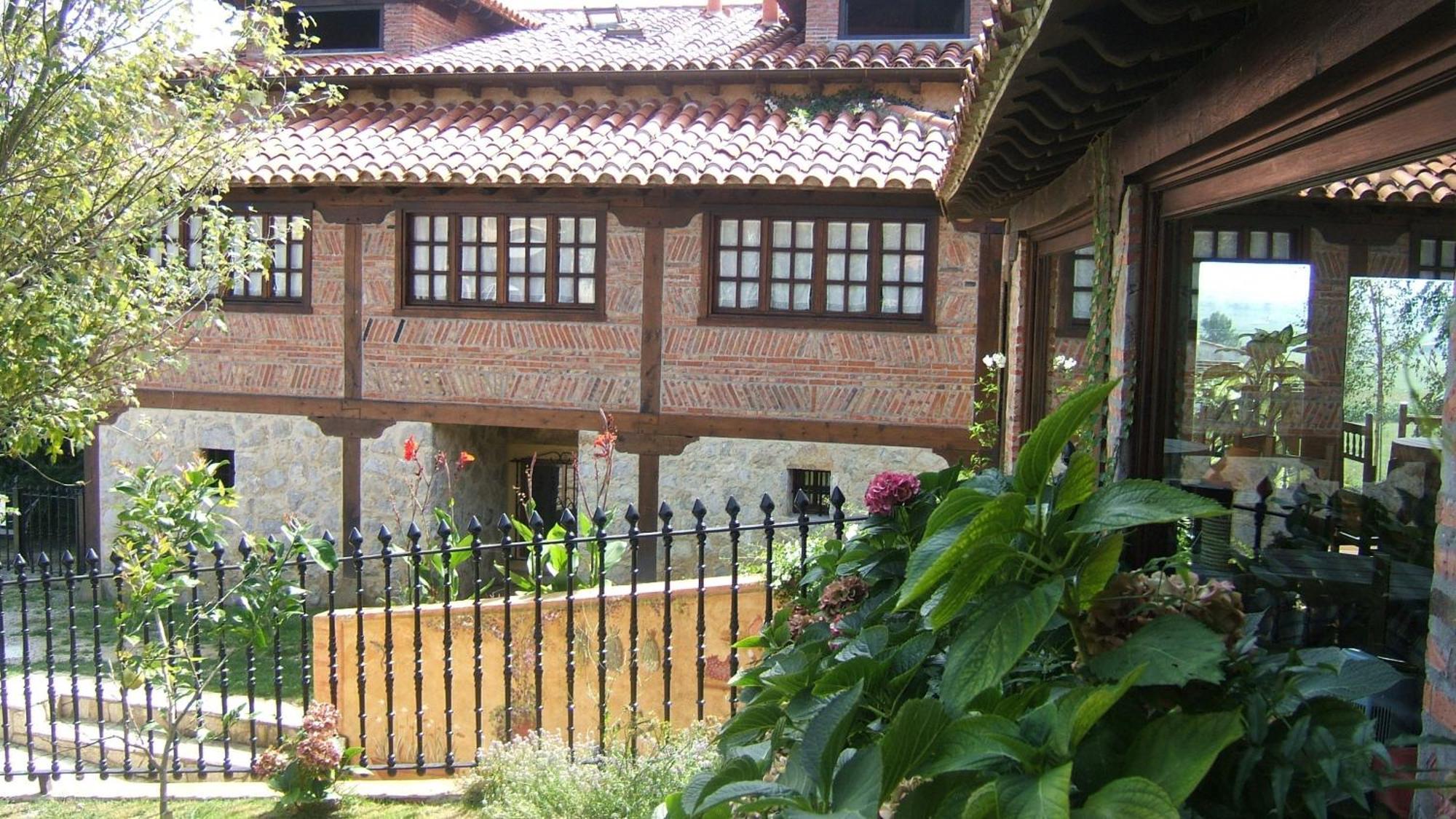 La Posada De Langre ラングレ エクステリア 写真